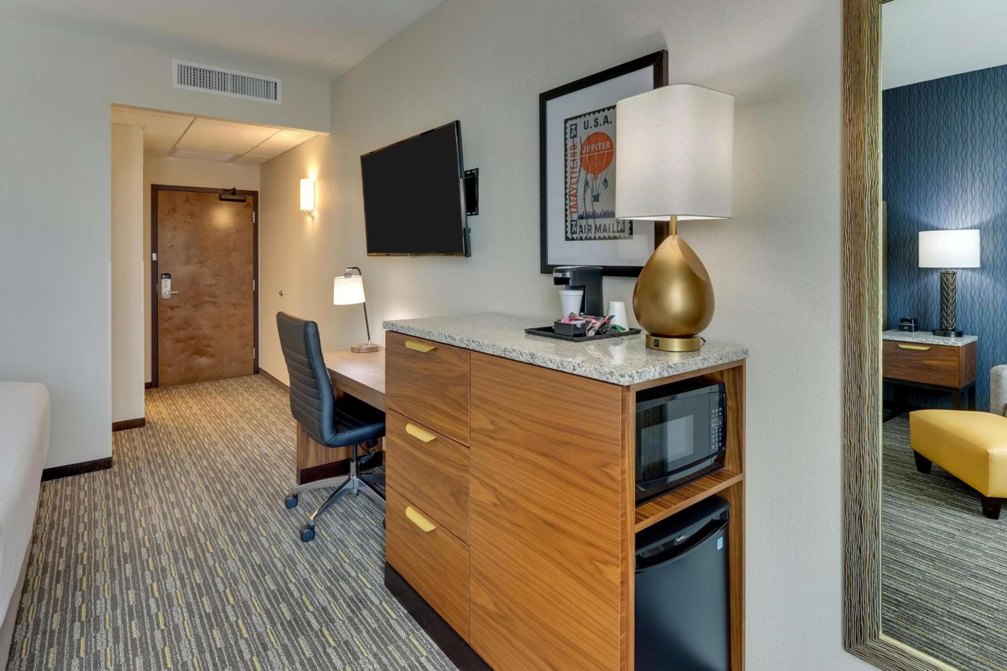 Drury Inn & Suites Lafayette In Bagian luar foto