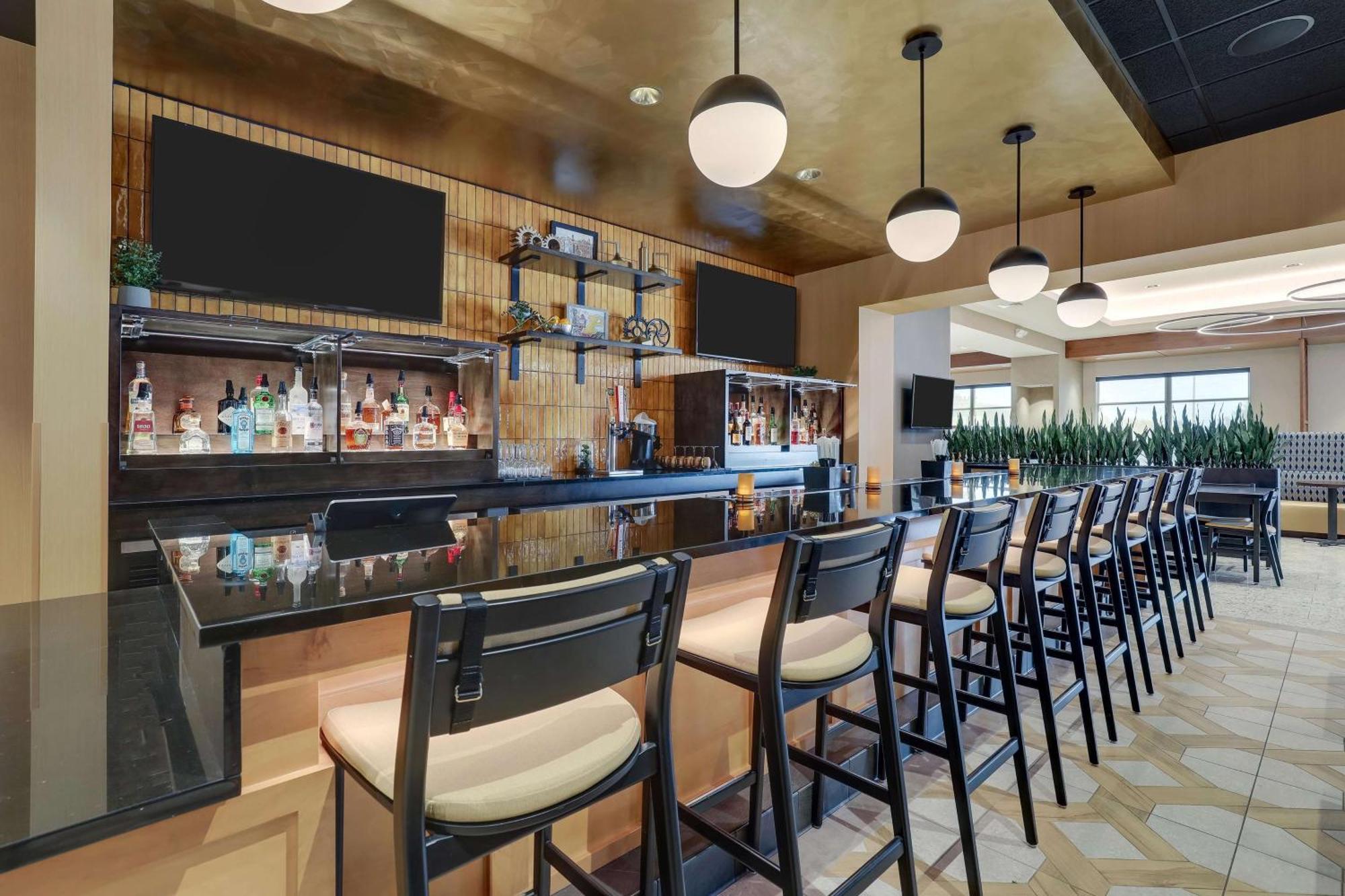 Drury Inn & Suites Lafayette In Bagian luar foto