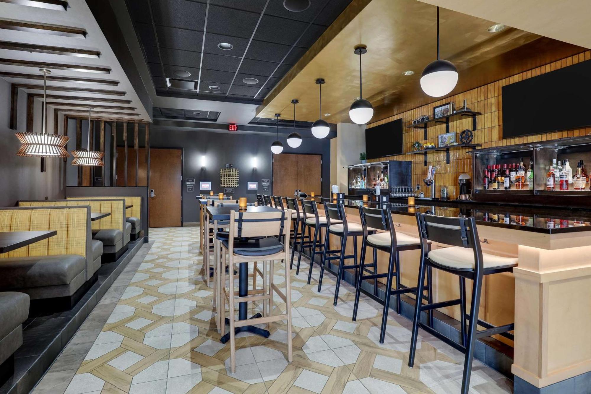 Drury Inn & Suites Lafayette In Bagian luar foto