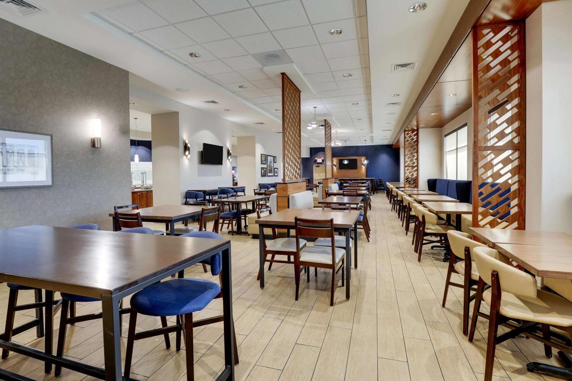 Drury Inn & Suites Lafayette In Bagian luar foto